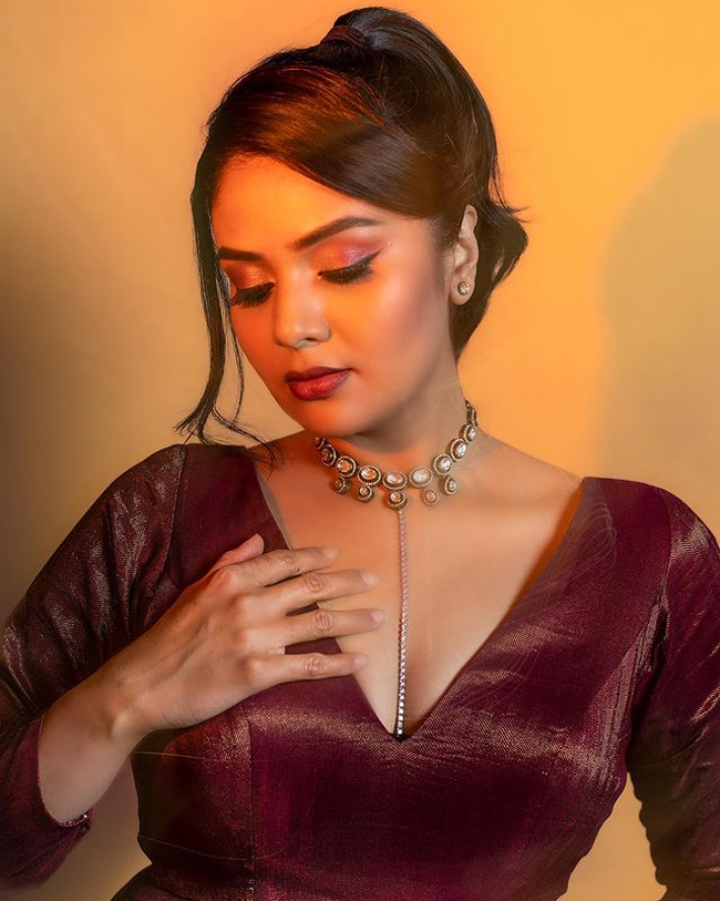 Staggering Clicks Of Stunning Sreemukhi